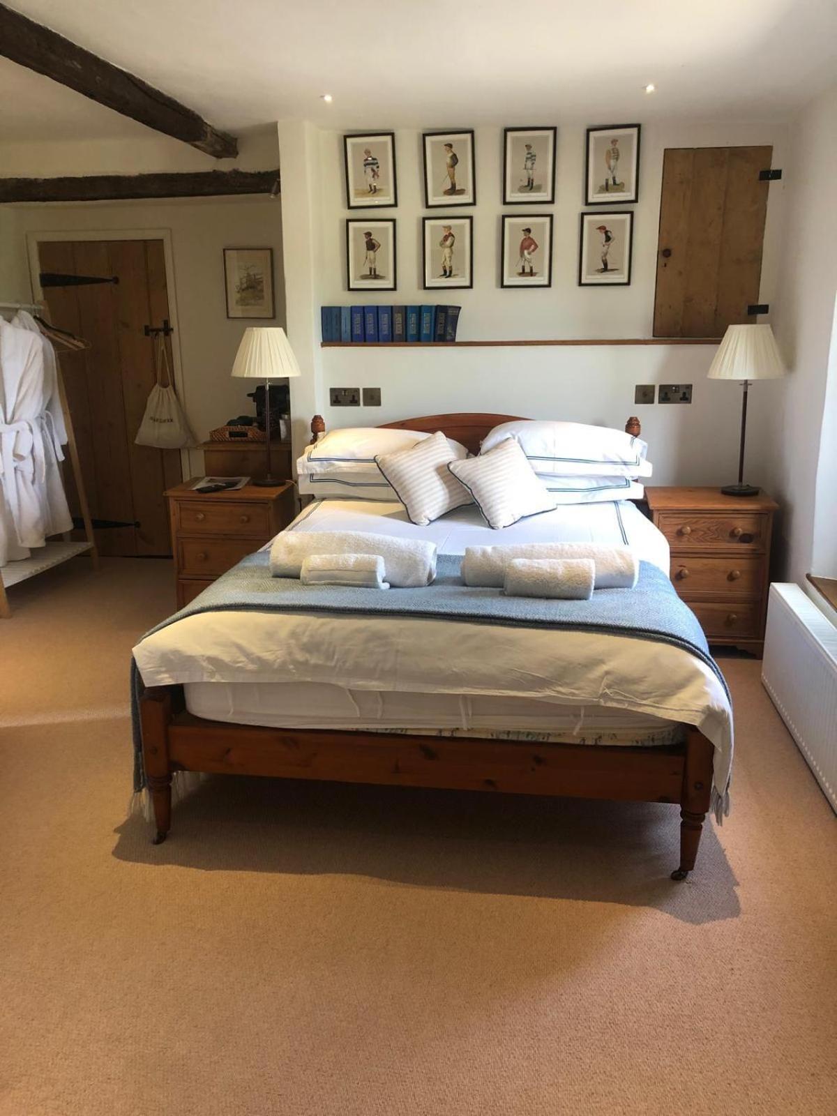 Astwell Mill Bed & Breakfast Helmdon ภายนอก รูปภาพ