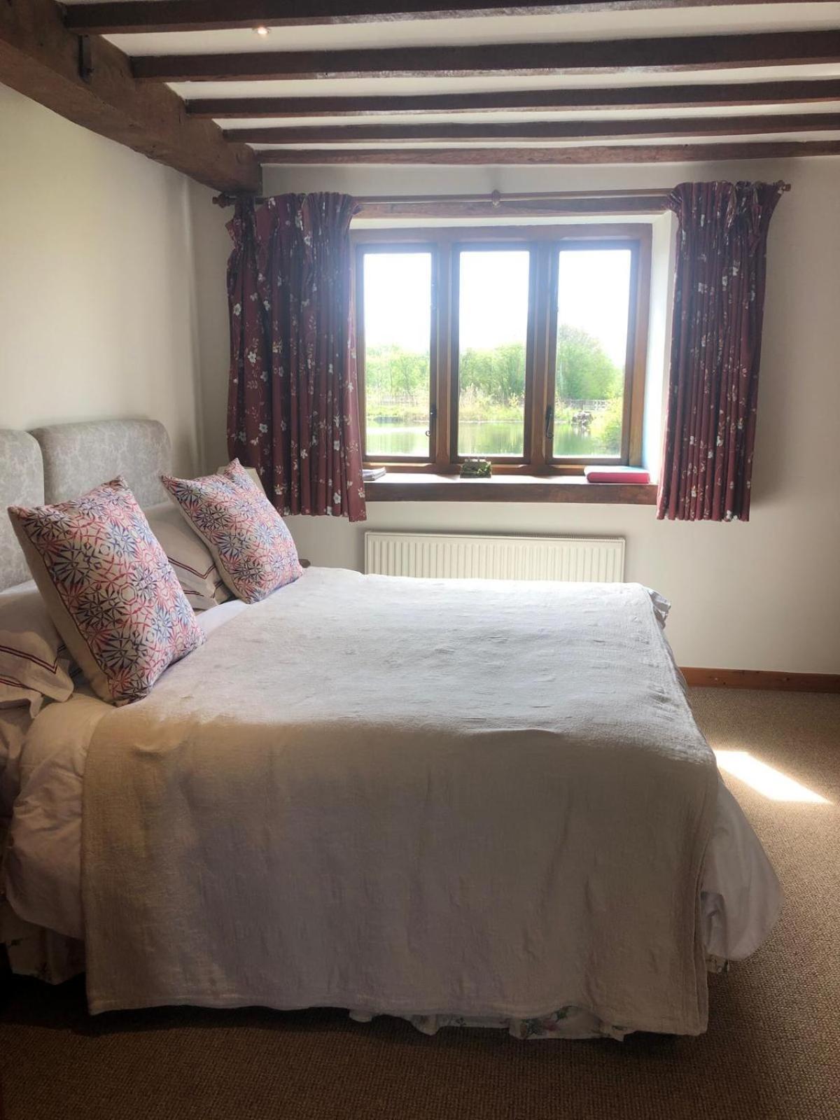 Astwell Mill Bed & Breakfast Helmdon ภายนอก รูปภาพ